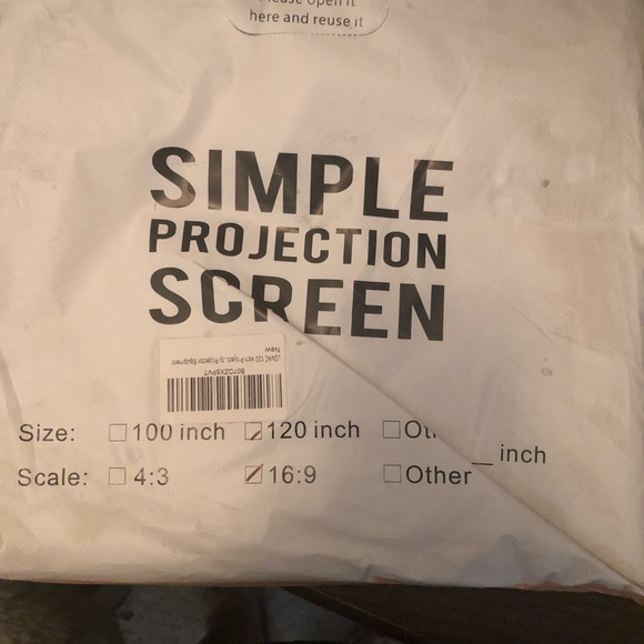 DBPower Led Projector unit and screen. - Picture 3 of 4